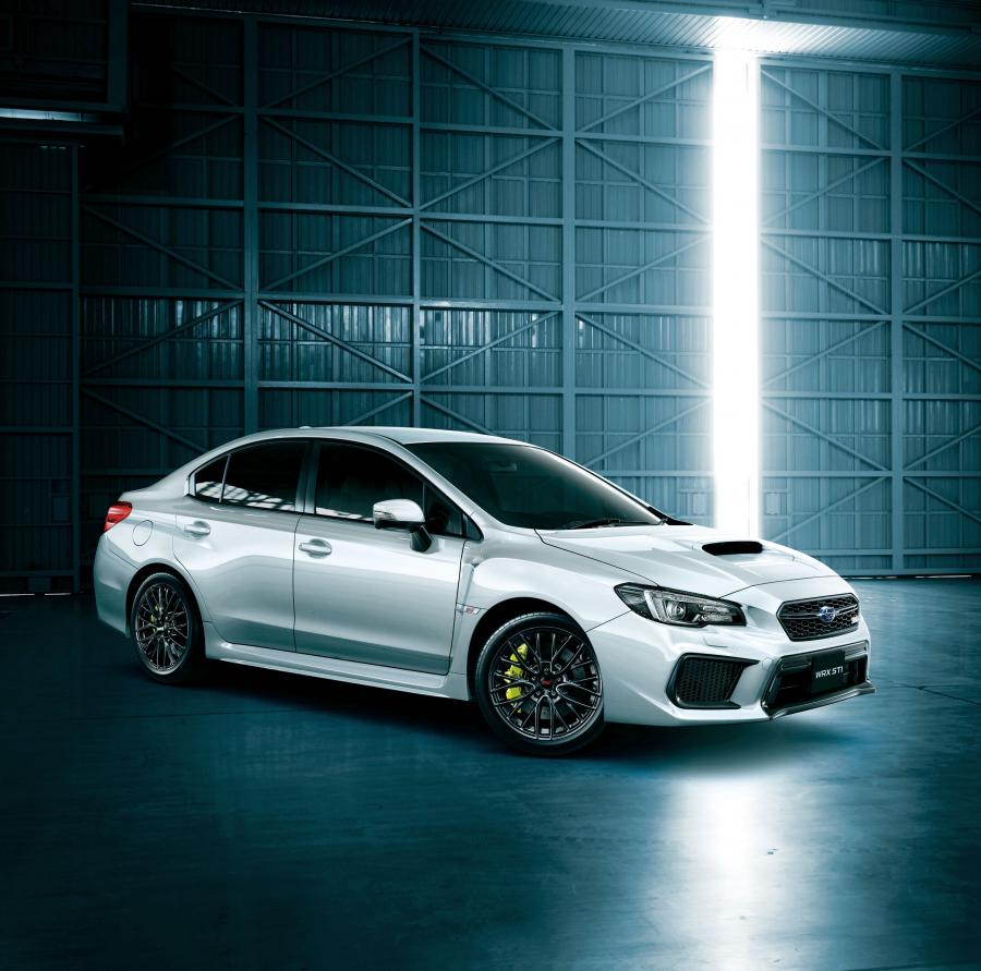  Subaru WRX STI 2017 года  (JP) (фото 16 из 17)